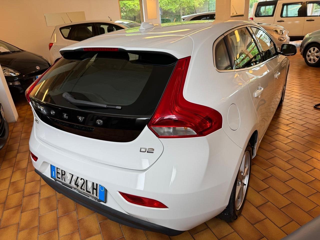 Volvo V40 D2 1.6 Momentum 2013