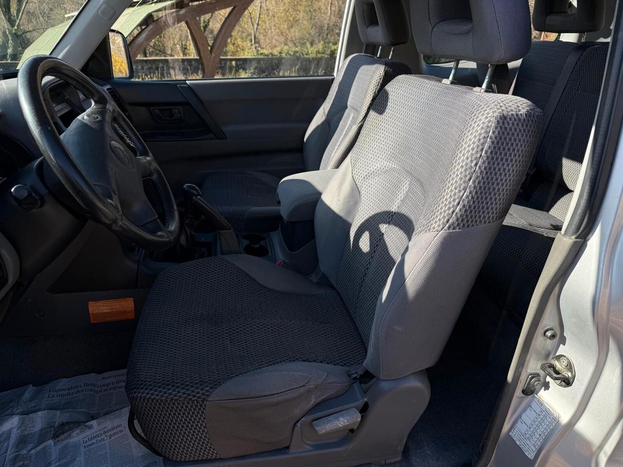 Mitsubishi Pajero 2.5 TDI 3p. GL-Clima-Carrozzeria da rivedere-No ruggine-