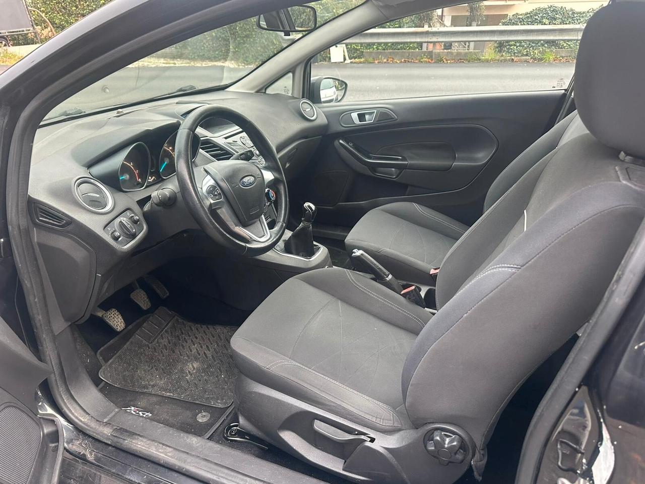 Ford Fiesta 1.4 5 porte Bz.- GPL