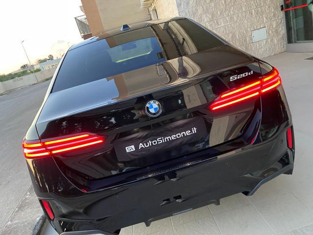 BMW 520 d 48V sDrive Msport ''TOTAL BLACK''