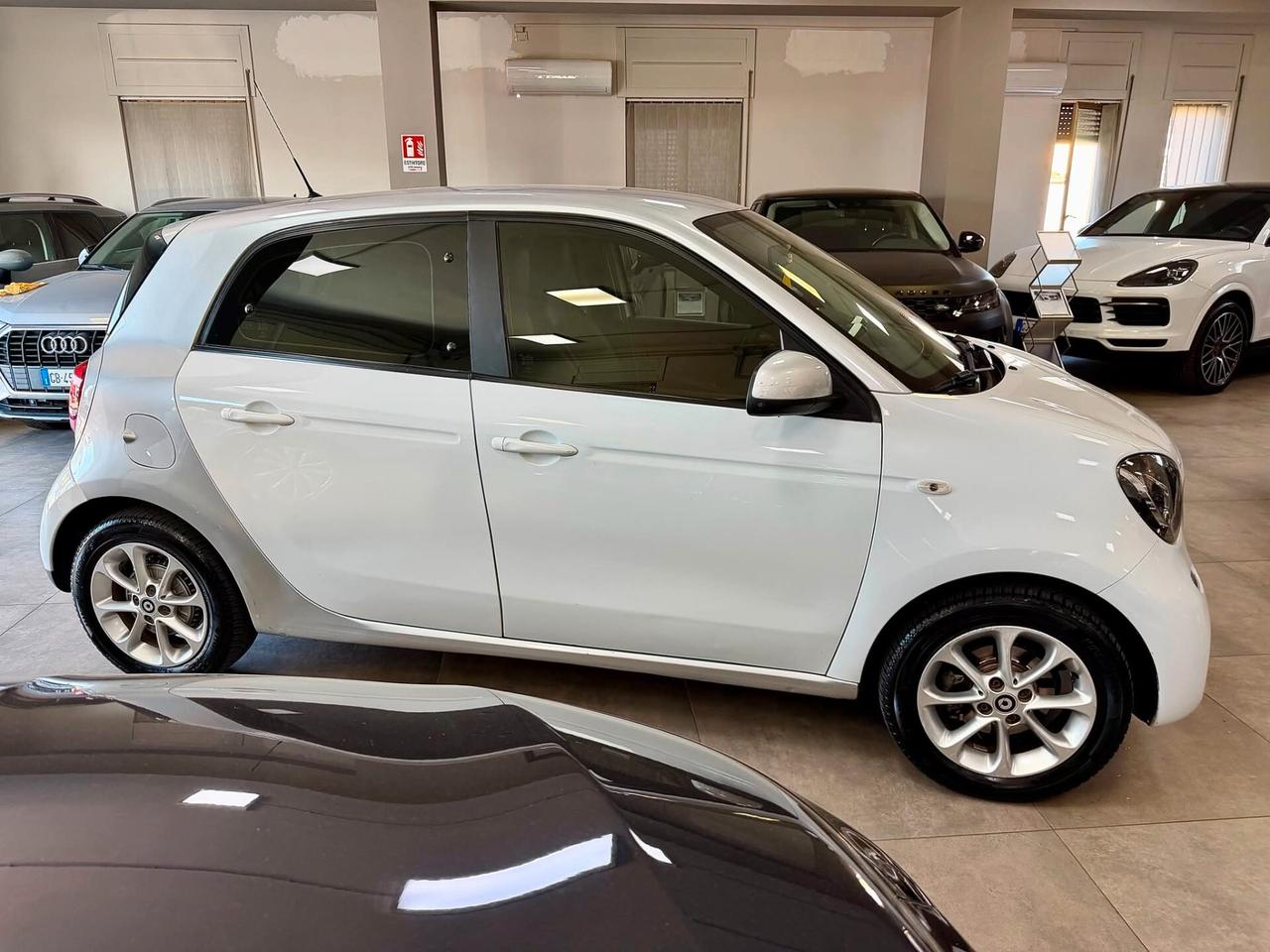 Smart ForFour 1.0 70cv GPL twinamic 2017