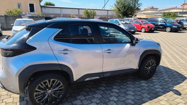 Toyota Yaris Cross 1.5 Hybrid 5p. E-CVT AWD-i Adventure