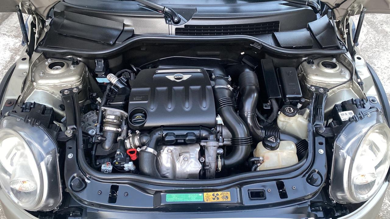 Mini 1.6 16V Cooper D