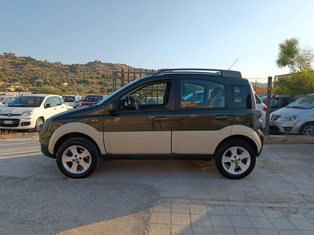 Fiat Panda 1.3 MJT 16V 4x4 Cross