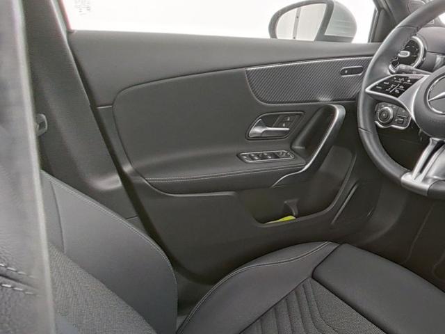 MERCEDES-BENZ A 180 Automatic Progressive Advanced