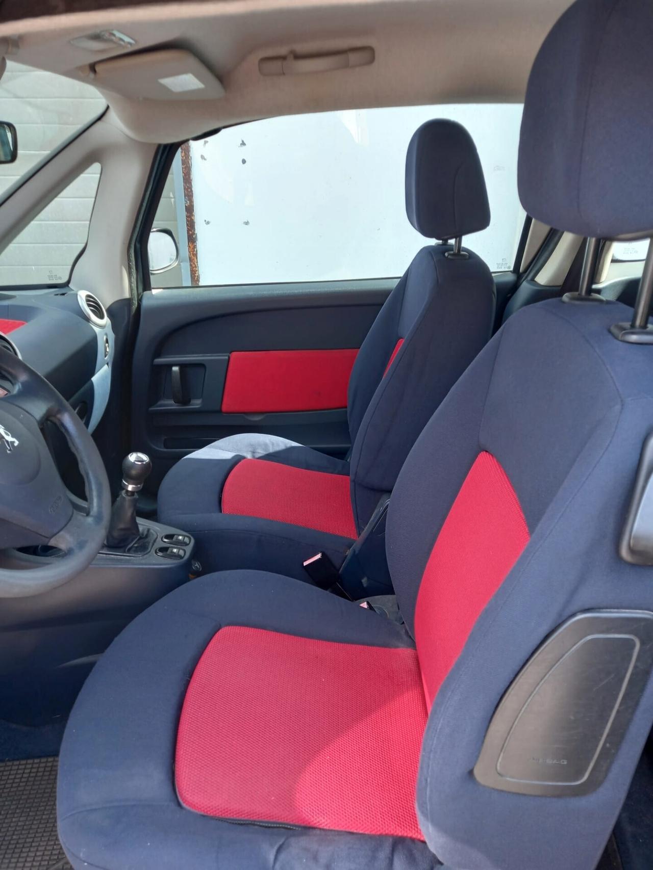 Peugeot 1007 1.4 HDi Freddy