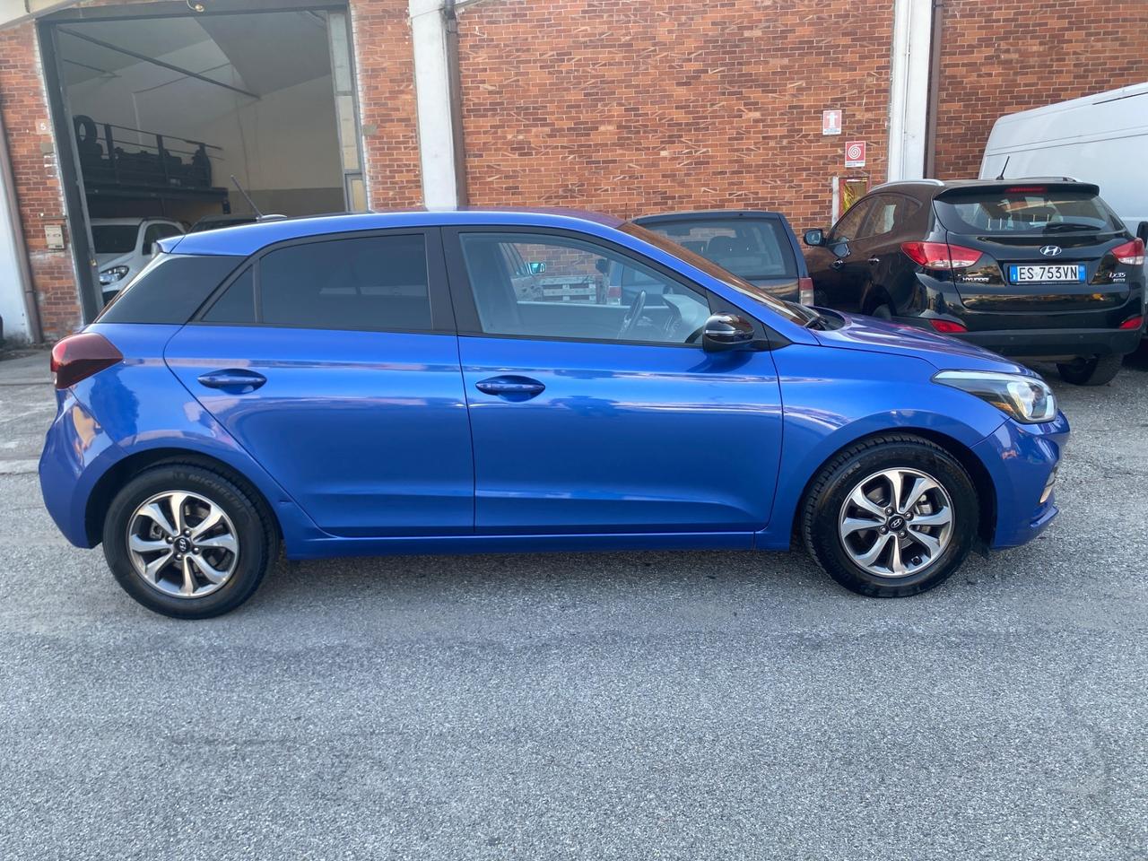 Hyundai i20 1.2 5 porte Tech