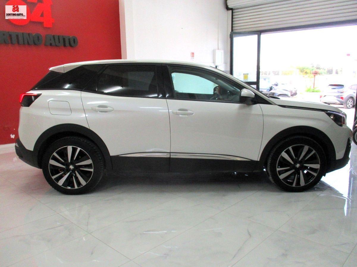 PEUGEOT 3008 BlueHDi 130 CERCHI DA 19 Allure-2020 KM55000