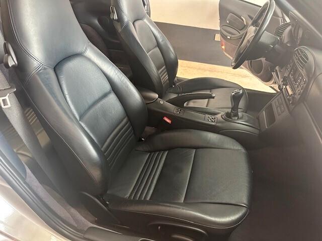 Porsche 911 Carrera cat Coupé BOOK SERVICE