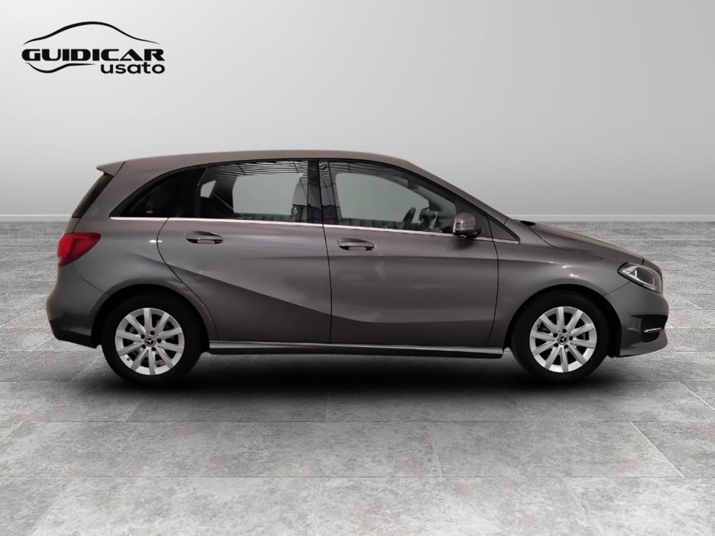 Mercedes-Benz Classe B - T246 - B 180 d (cdi) Business