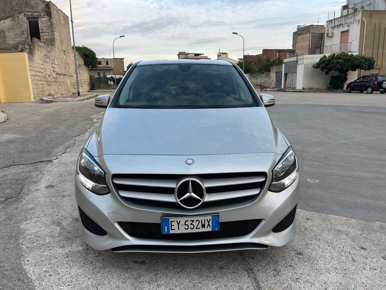 Mercedes-benz B 180 CDI Premium