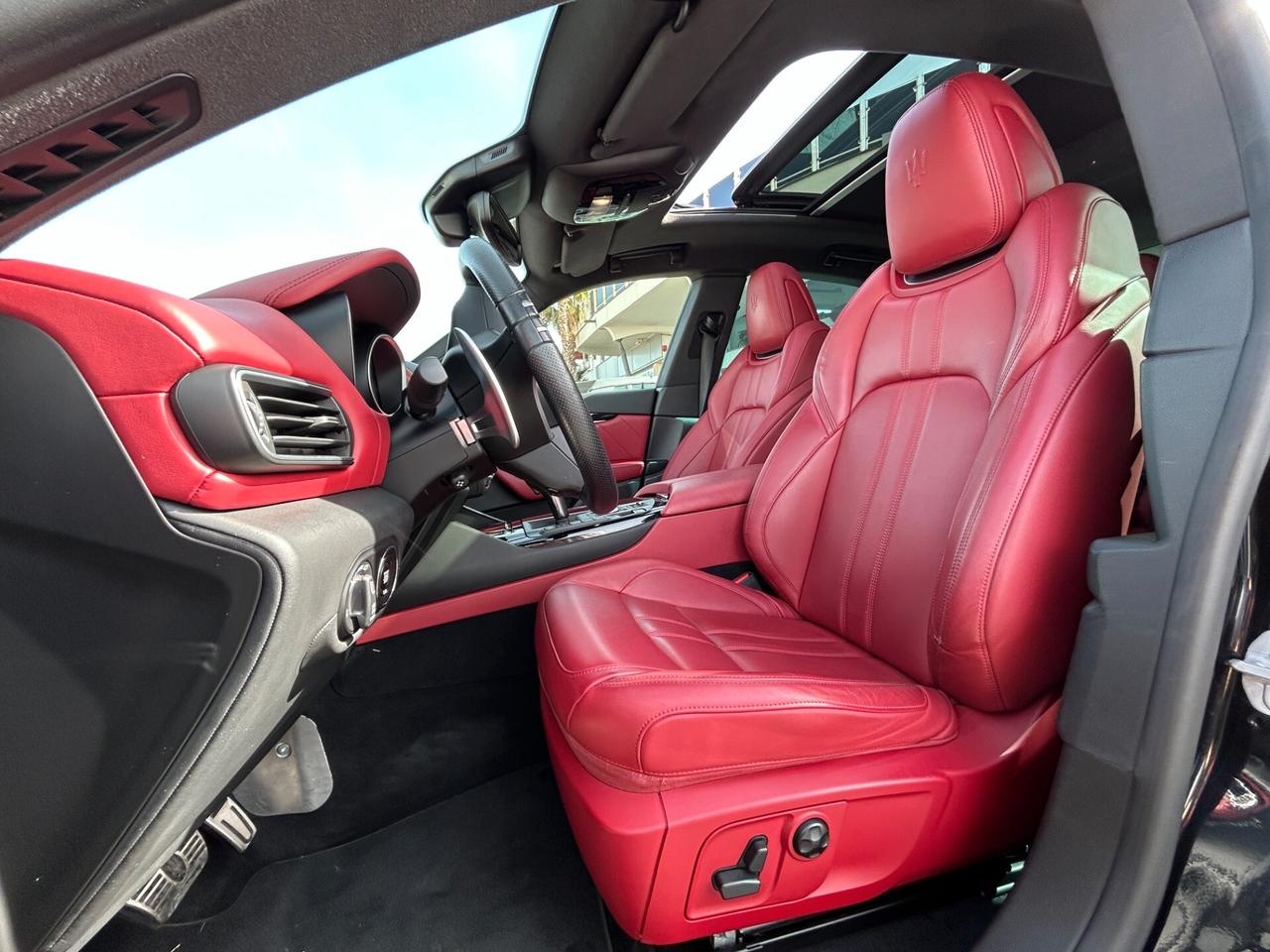 Maserati Levante 3.0 V6 GranSport 275cv auto my19