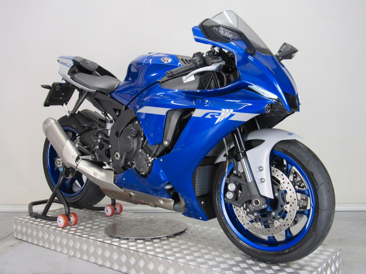 Yamaha YZF R1 R1