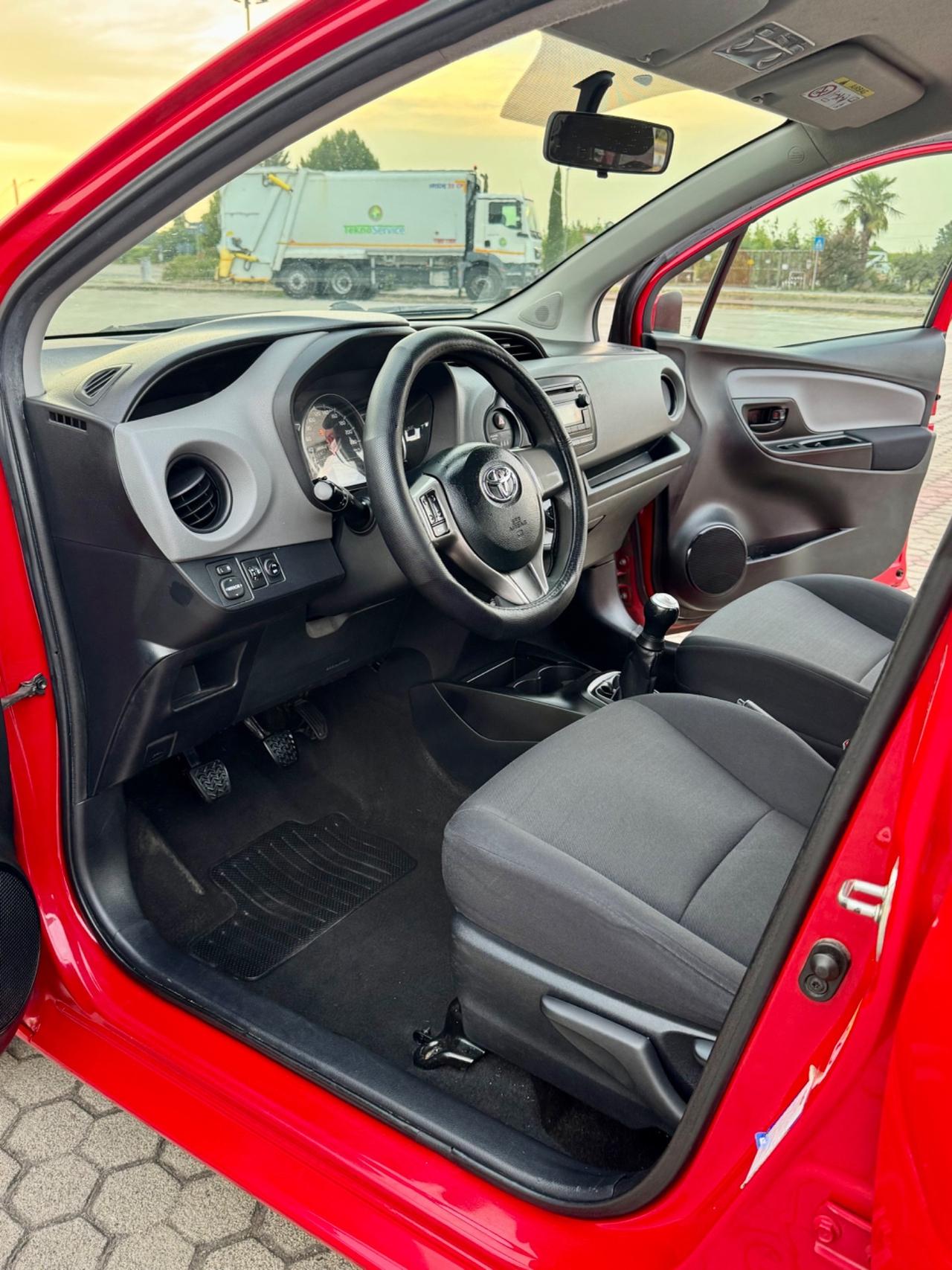 Toyota Yaris 1.0BENZINA 2016 113.000KM