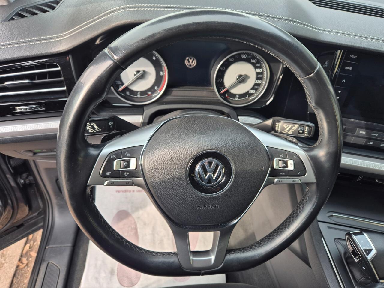 Volkswagen Touareg 3.0 V6 TDI SCR Advanced