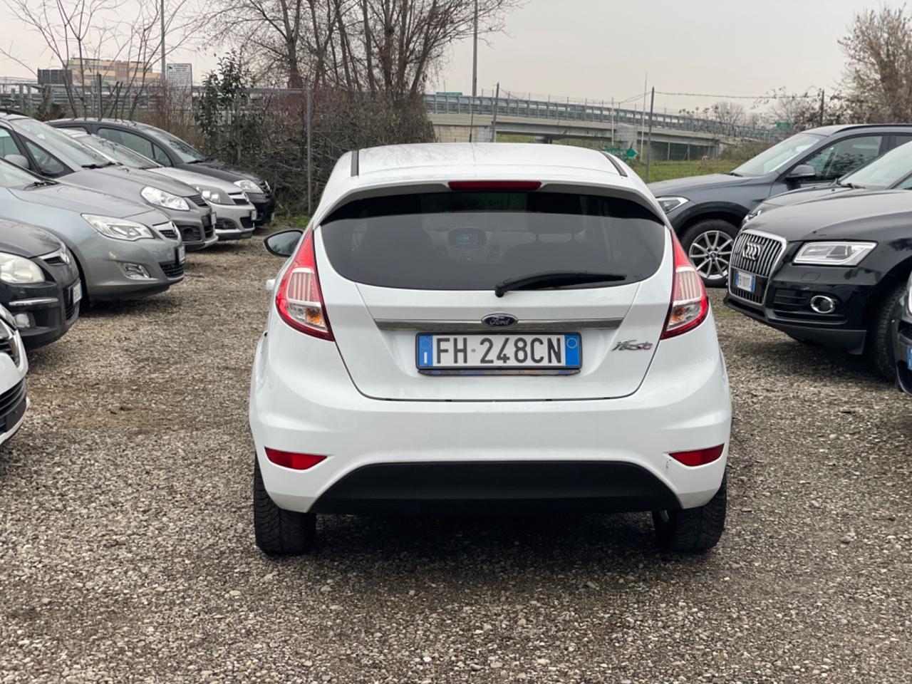 Ford Fiesta 1.5 TDCi 75CV 5 porte Titanium