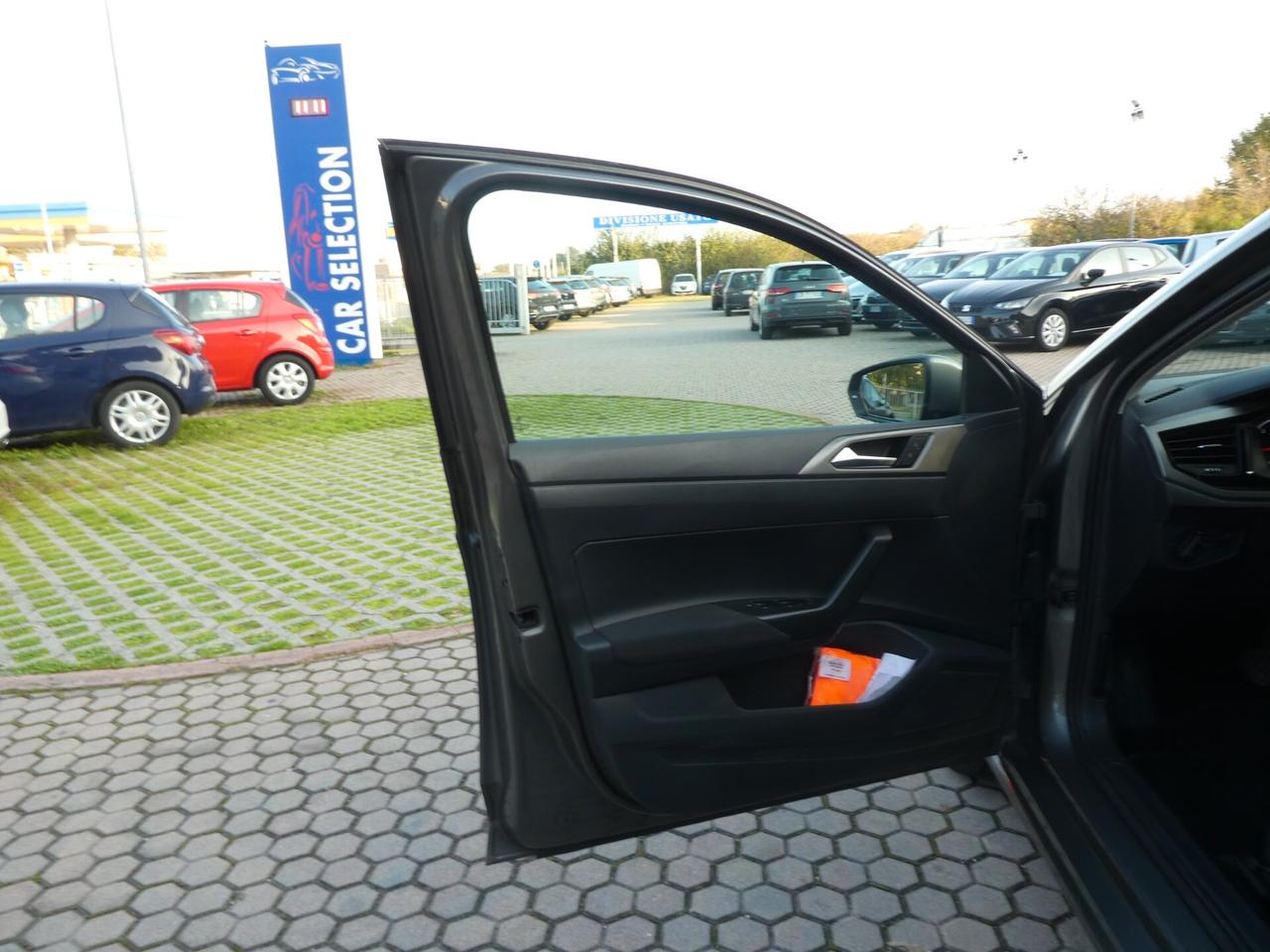 Volkswagen Polo 1.6 TDI 95 CV DSG OK NEOPATENTATI