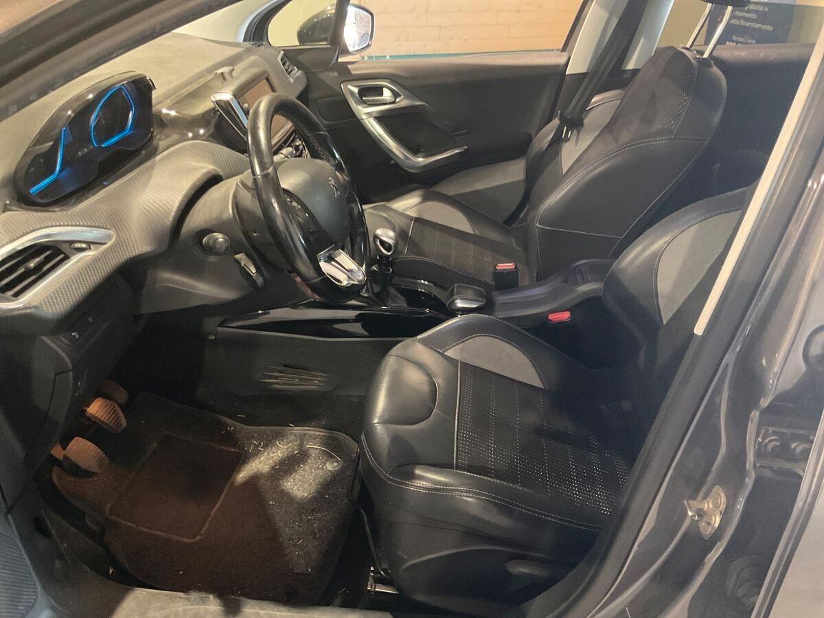 Peugeot 2008 1.6 Blue-HDi 120 cv Allure my 17
