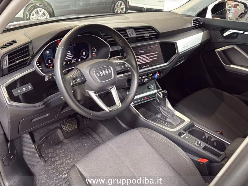 Audi Q3 I 2019 Sportback Diesel Sportback 35 2.0 tdi Business Plus s-tronic