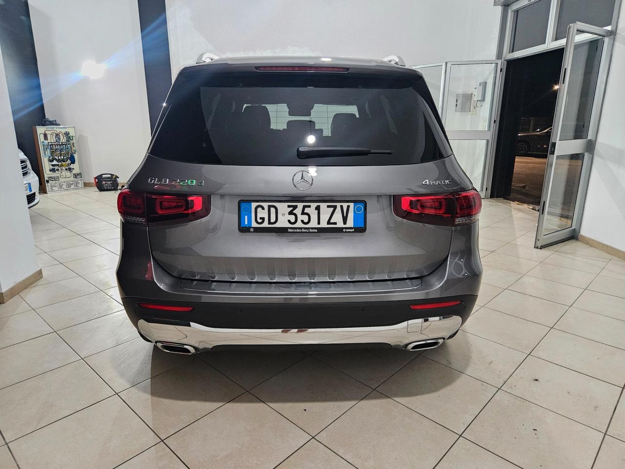 Mercedes-benz GLB 220 d Premium