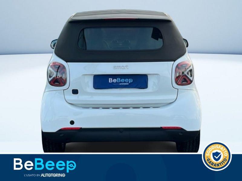 smart fortwo CABRIO EQ SUITEGREY-WHITE 4,6KW