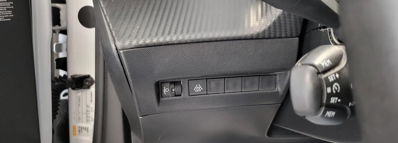 Peugeot 2008 ALLURE START&STOP 131CV-GARANZIA 12 MESI-FINANZIAMENTO A TASSO AGEVOLATO