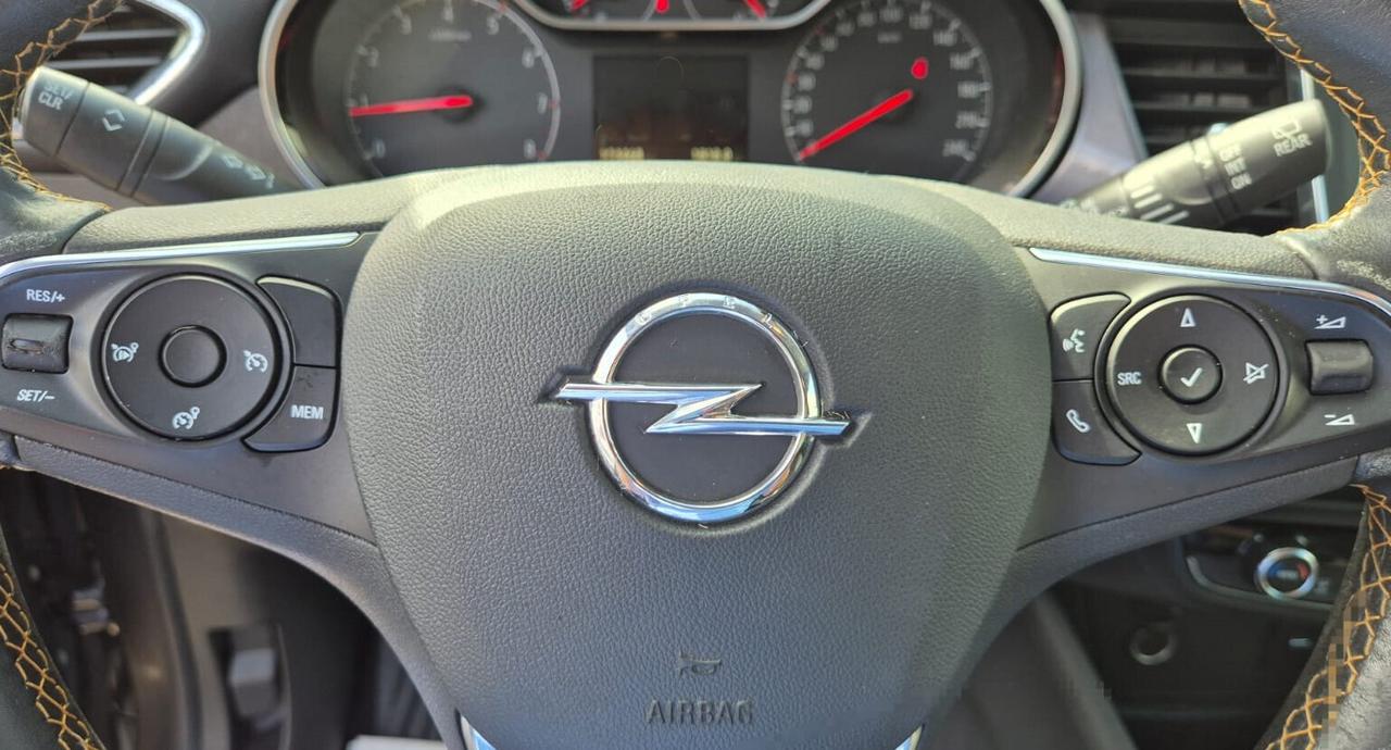 Opel Crossland X 1.2 12V