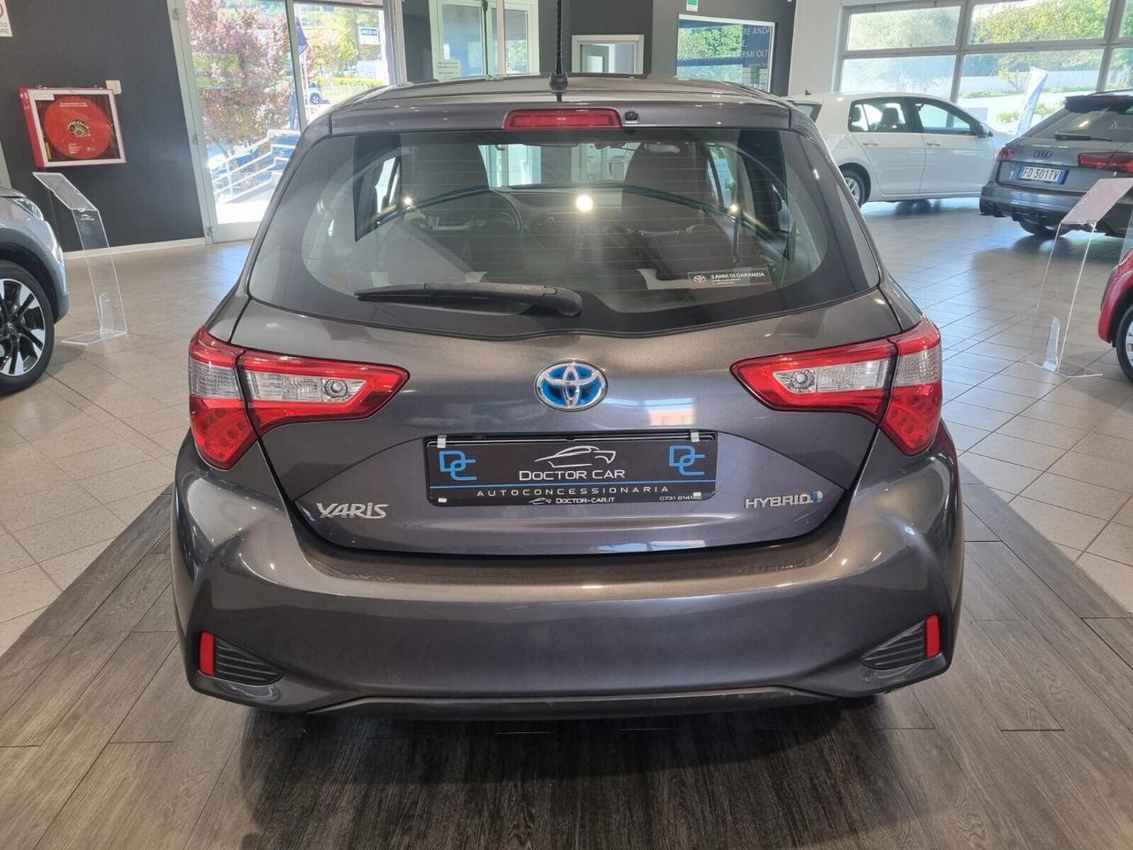 Toyota Yaris 1.5 Hybrid 5 porte Active