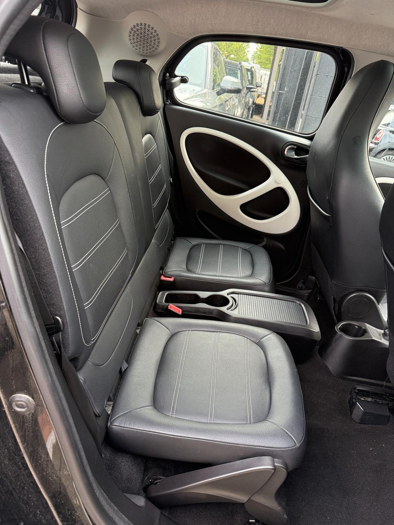 Smart ForFour 70 1.0 Prime