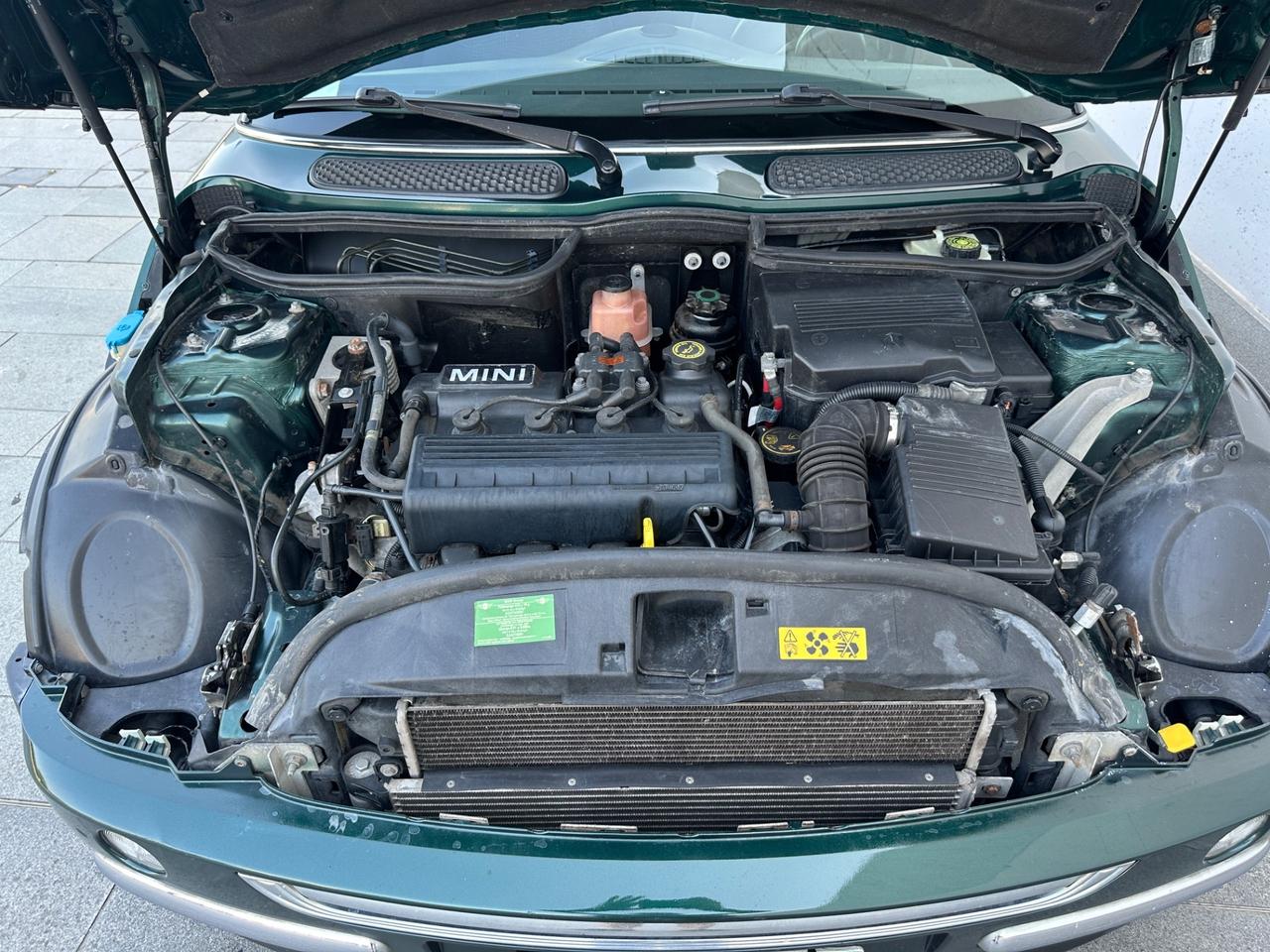 Mini 1.6 16V Cooper Neopatentati