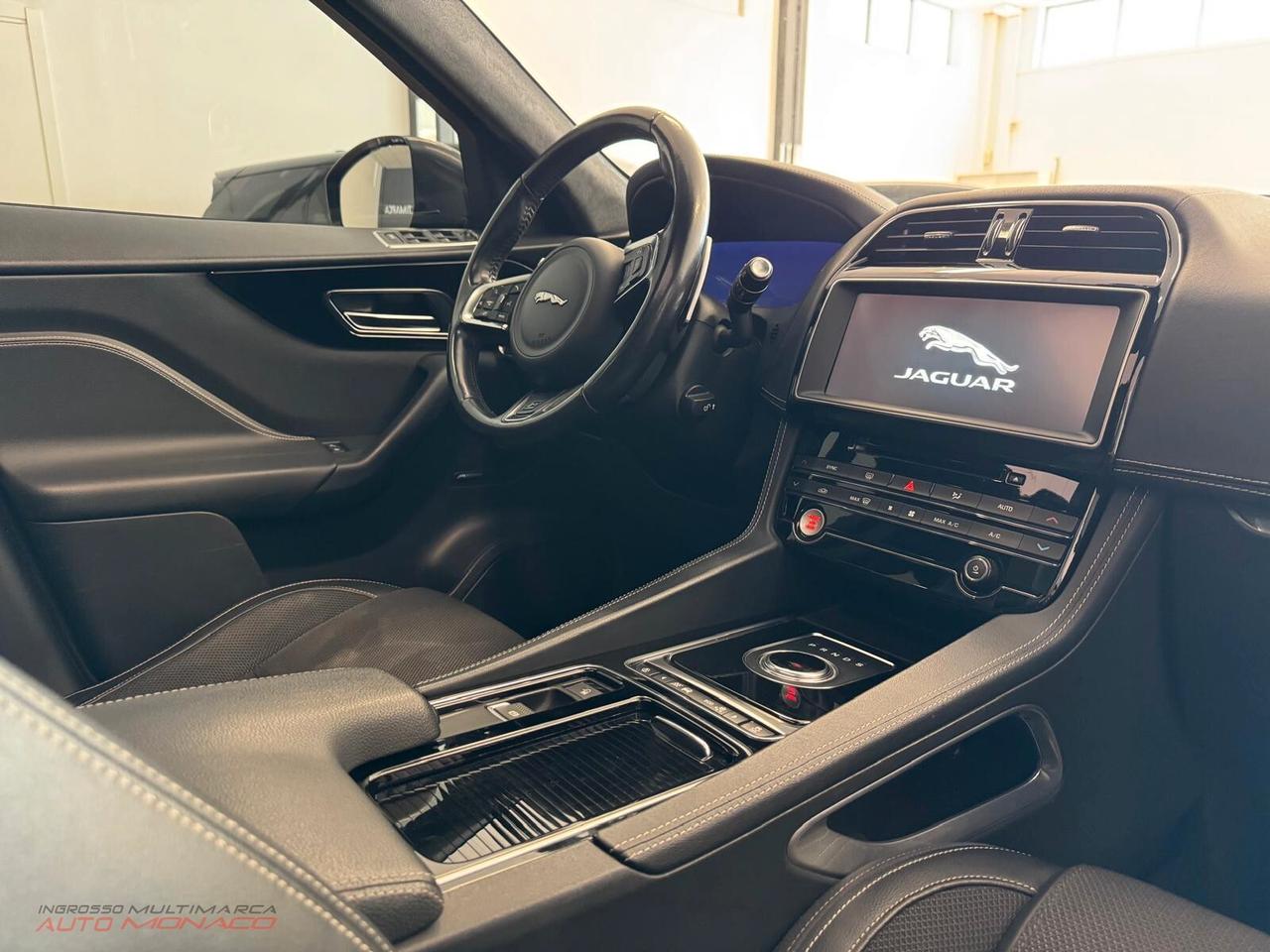 Jaguar F-Pace 2.0 D 240CV R-Sport 2018