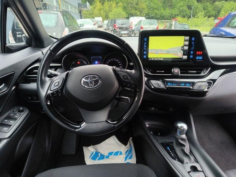 Toyota C-HR 1.8 Hybrid e-cvt business