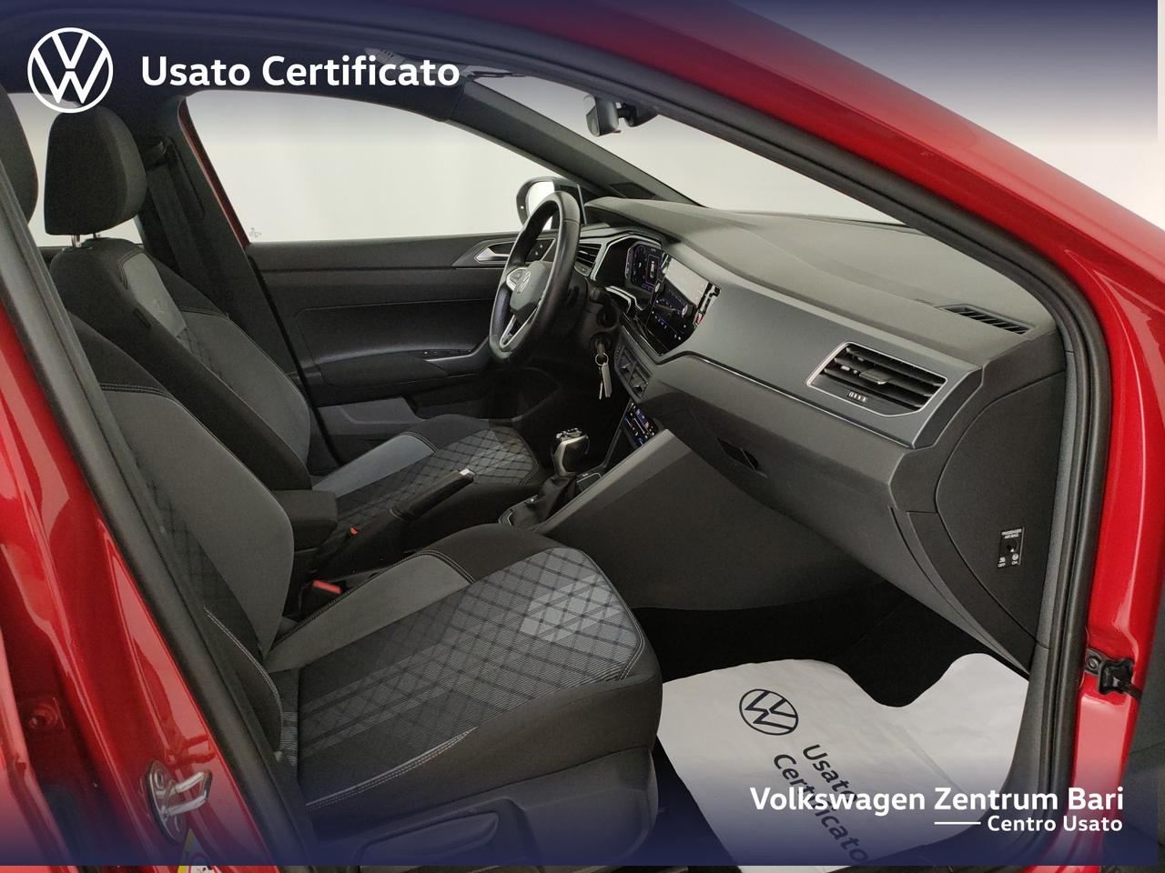 Volkswagen Taigo 1.0 tsi r-line 110cv dsg