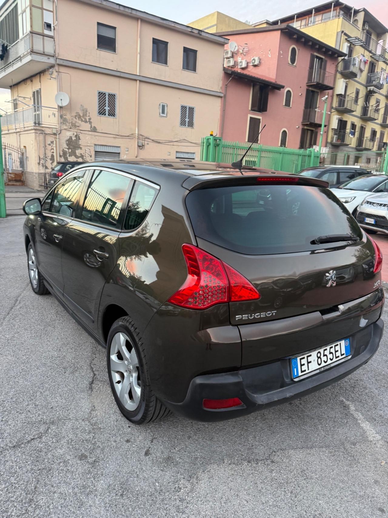 Peugeot 3008 1.6 HDi 112CV Business