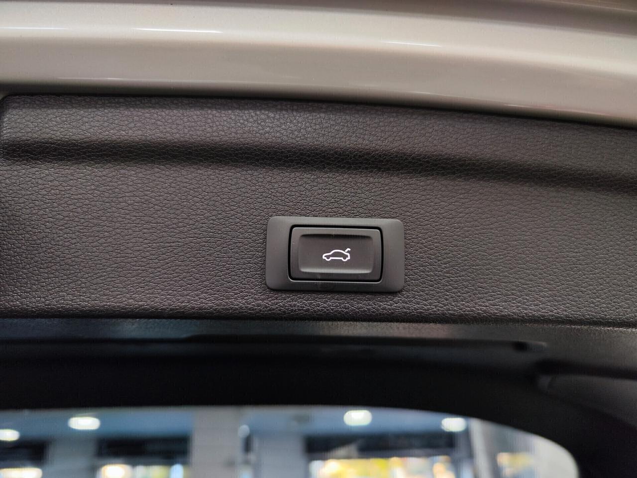 Audi Q3 SPB 35 TDI 150cv S tronic S line Tetto Black Matrix