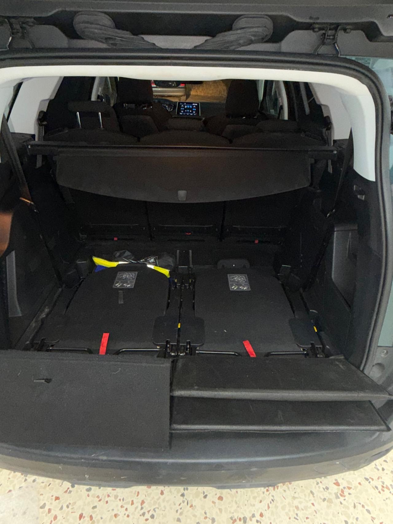 Peugeot 5008 BlueHDi 120 S&S EAT6 Active