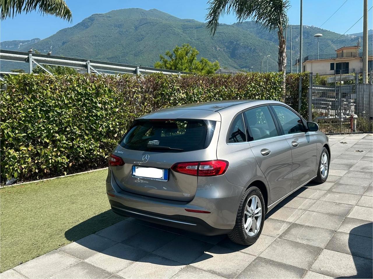Mercedes-benz B 200 d Automatic Sport 2020