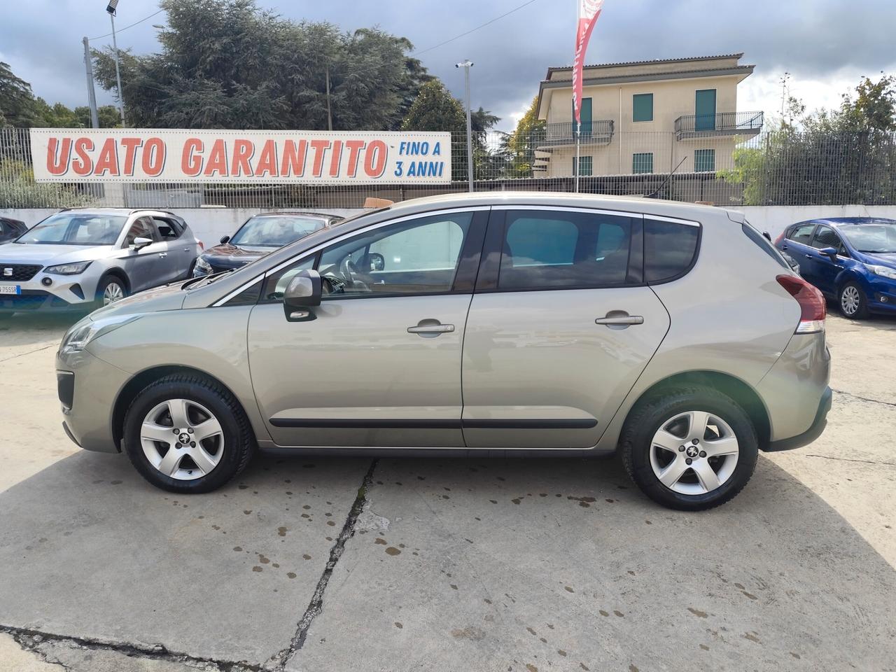 Peugeot 3008 1.6 HDi 115CV Business