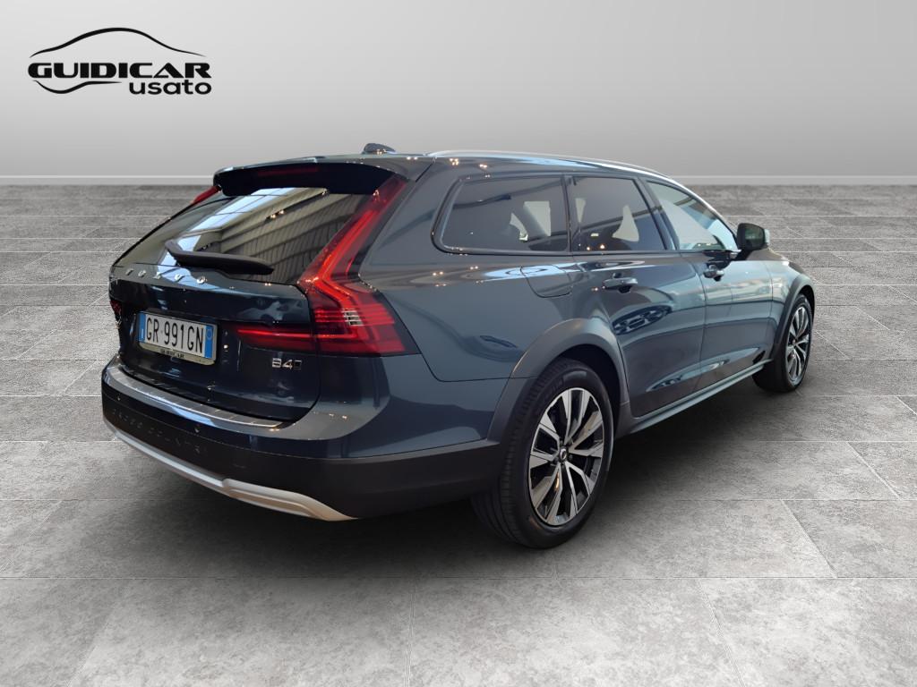 VOLVO V90 2021 Cross Country - V90 Cross Country 2.0 b4 Plus awd a
