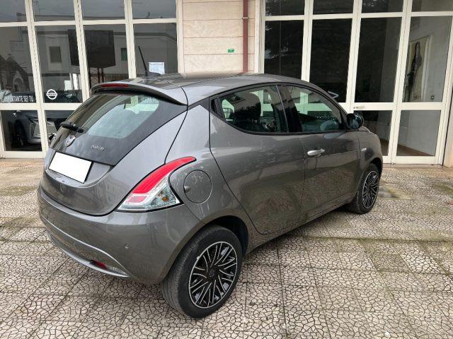 LANCIA Ypsilon 1.0 5 porte S&S Hybrid Gold