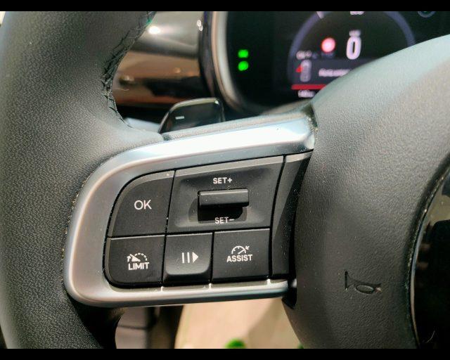 FIAT 600 1.2 hybrid 145cv auto