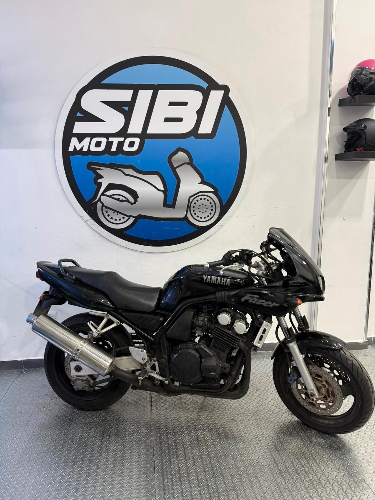 Yamaha FZ 600
