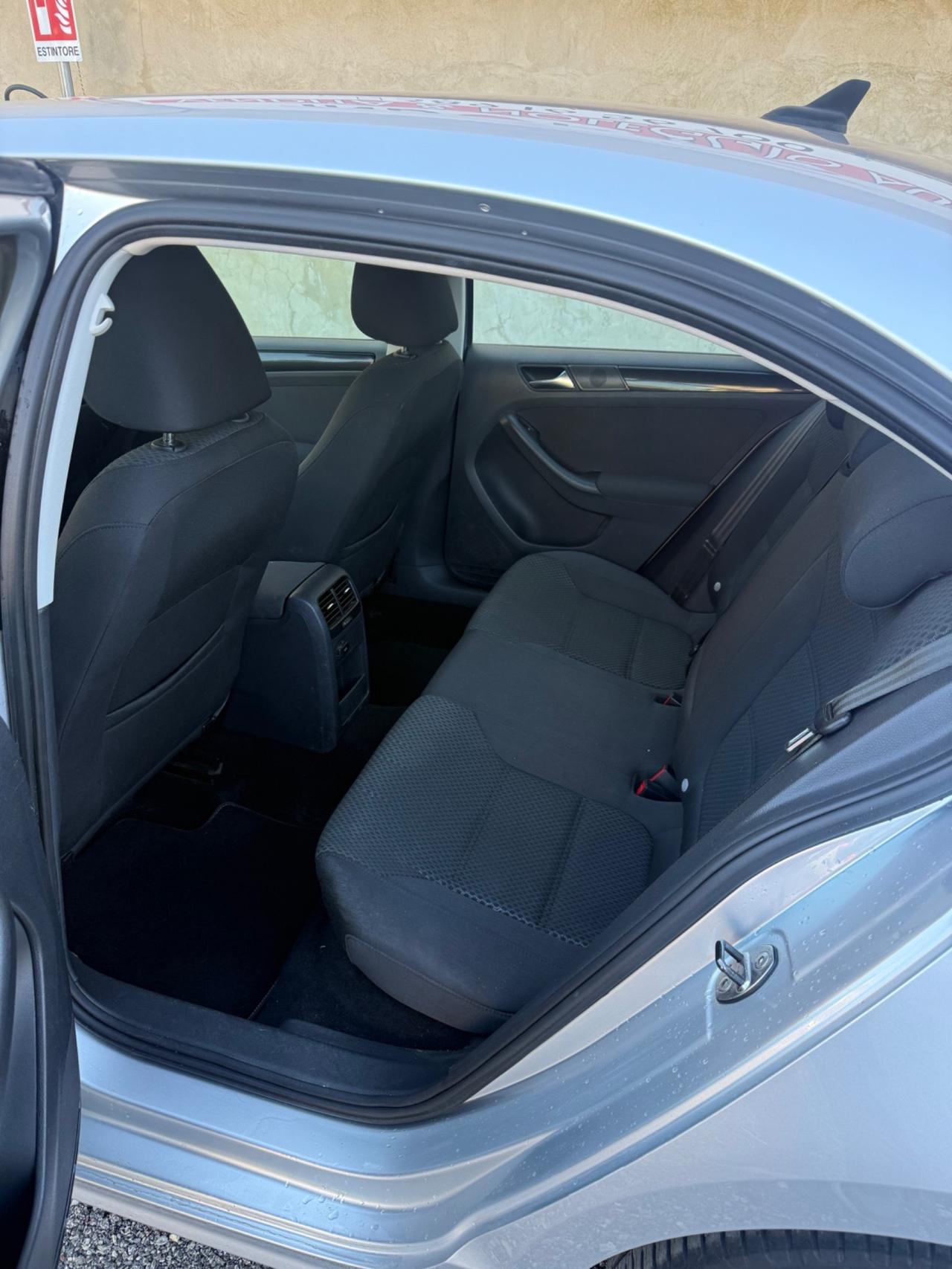 Volkswagen Jetta 1.6 TDI BlueMotion Technology