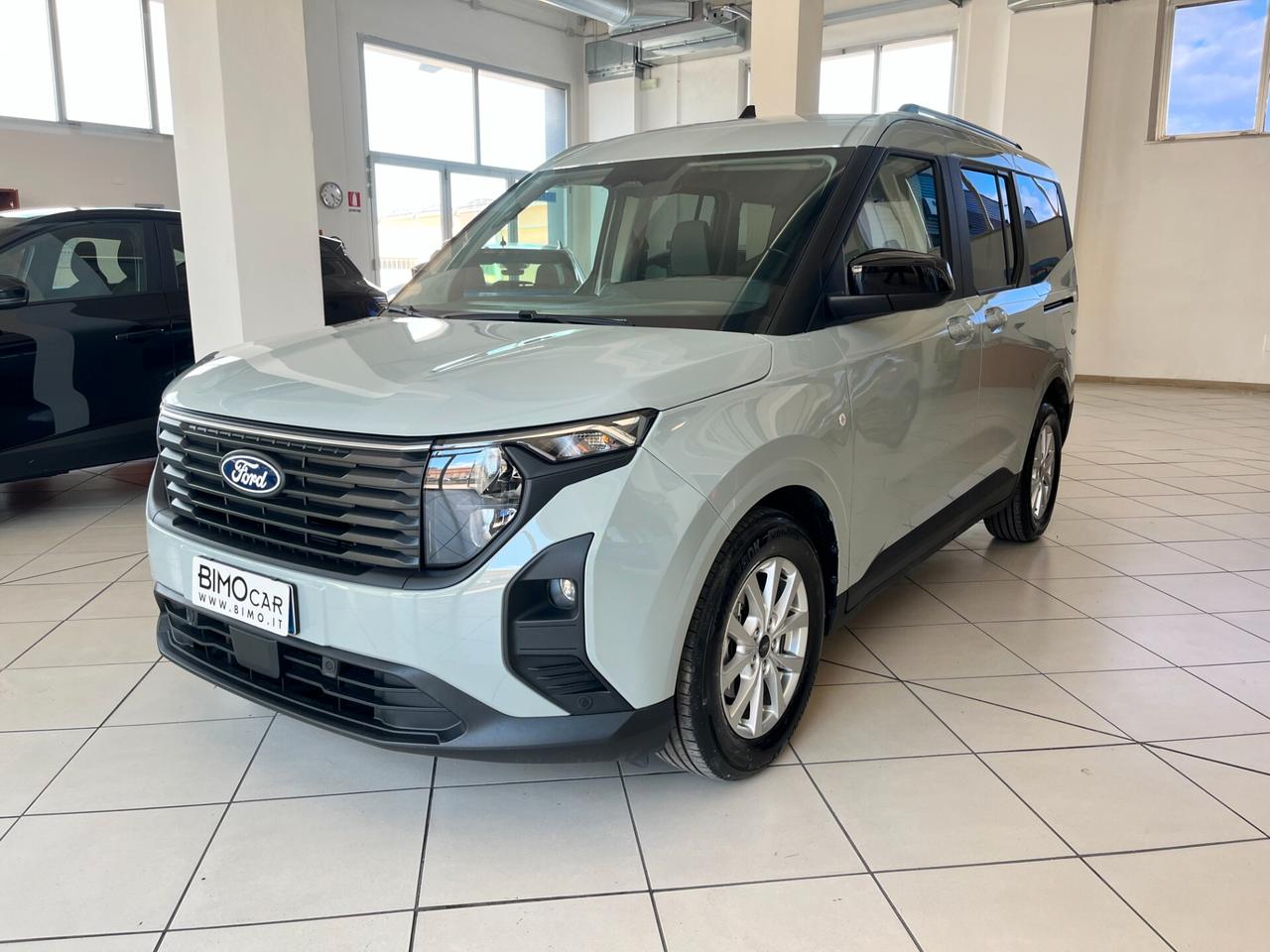 Ford Tourneo Courier Tourneo Courier 1.0 EcoBoost Titanium