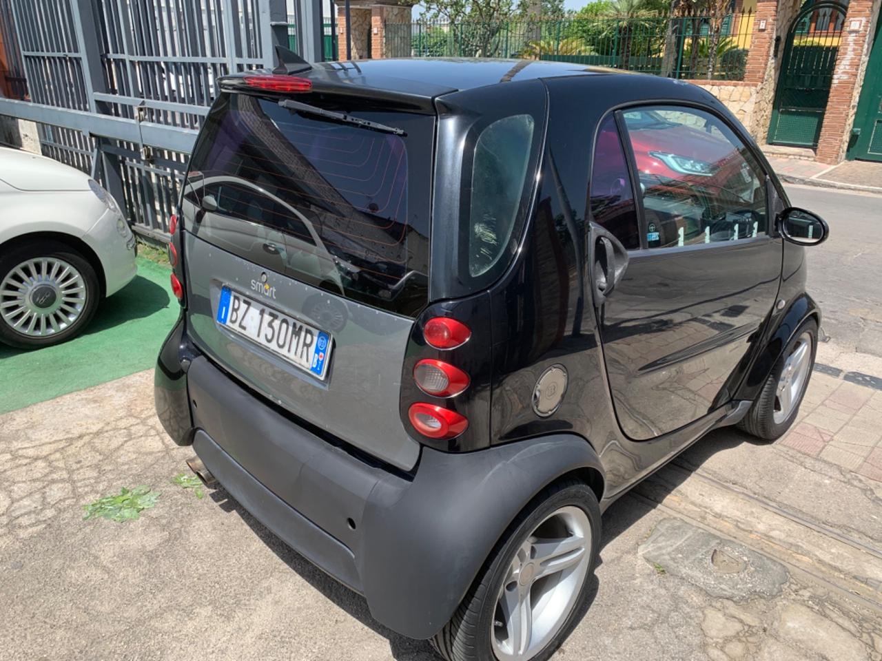 Smart Smart 700 smart city-coupé pure (45 kW)
