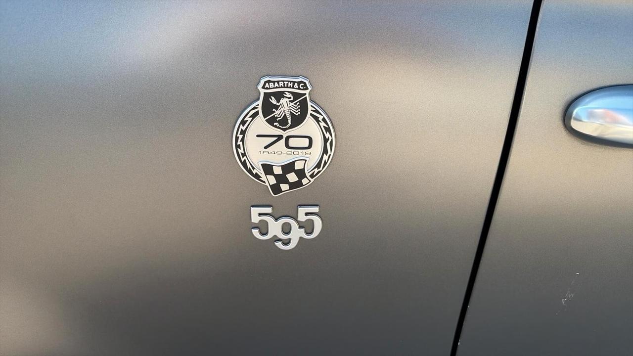Abarth 595 1.4 Turbo T-Jet 165 CV Turismo