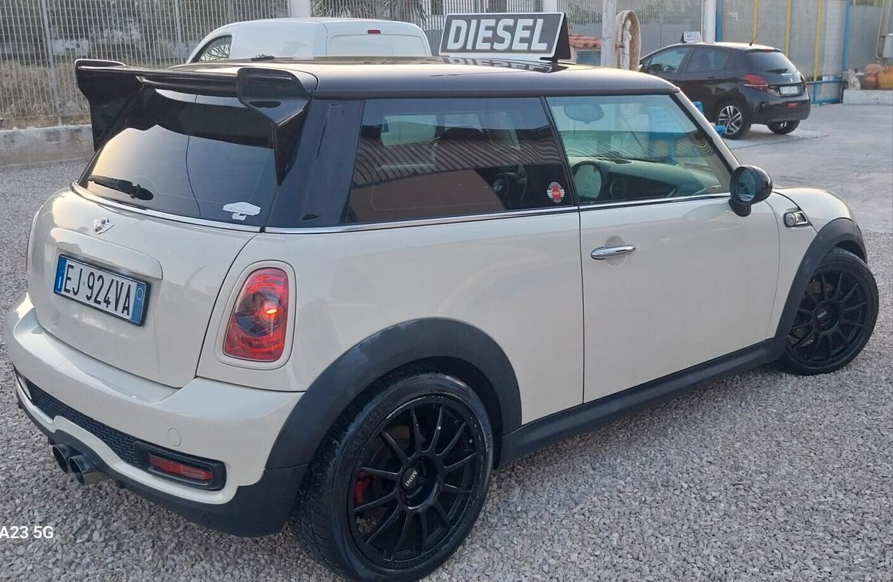 Mini Mini 1.6 16V One D