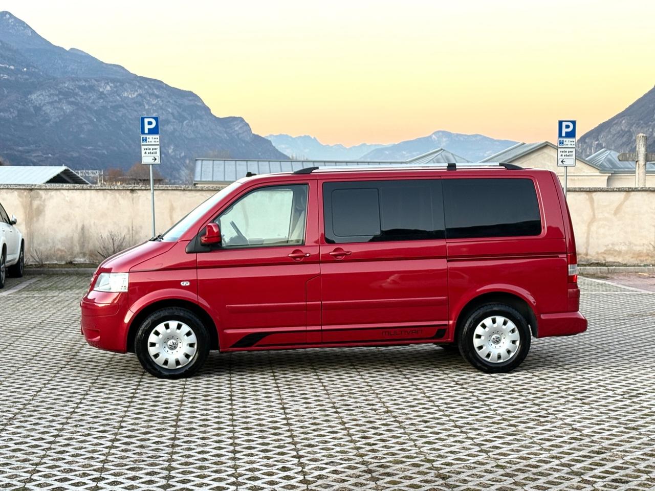 Volkswagen Multivan 2.5 TDI/174CV 4motion Highline
