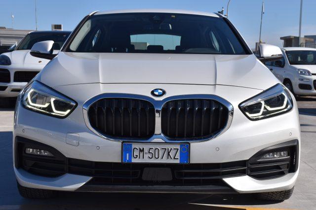 BMW 116 d 5p. Business Advantage *NAVIGATORE, PELLE, LED*