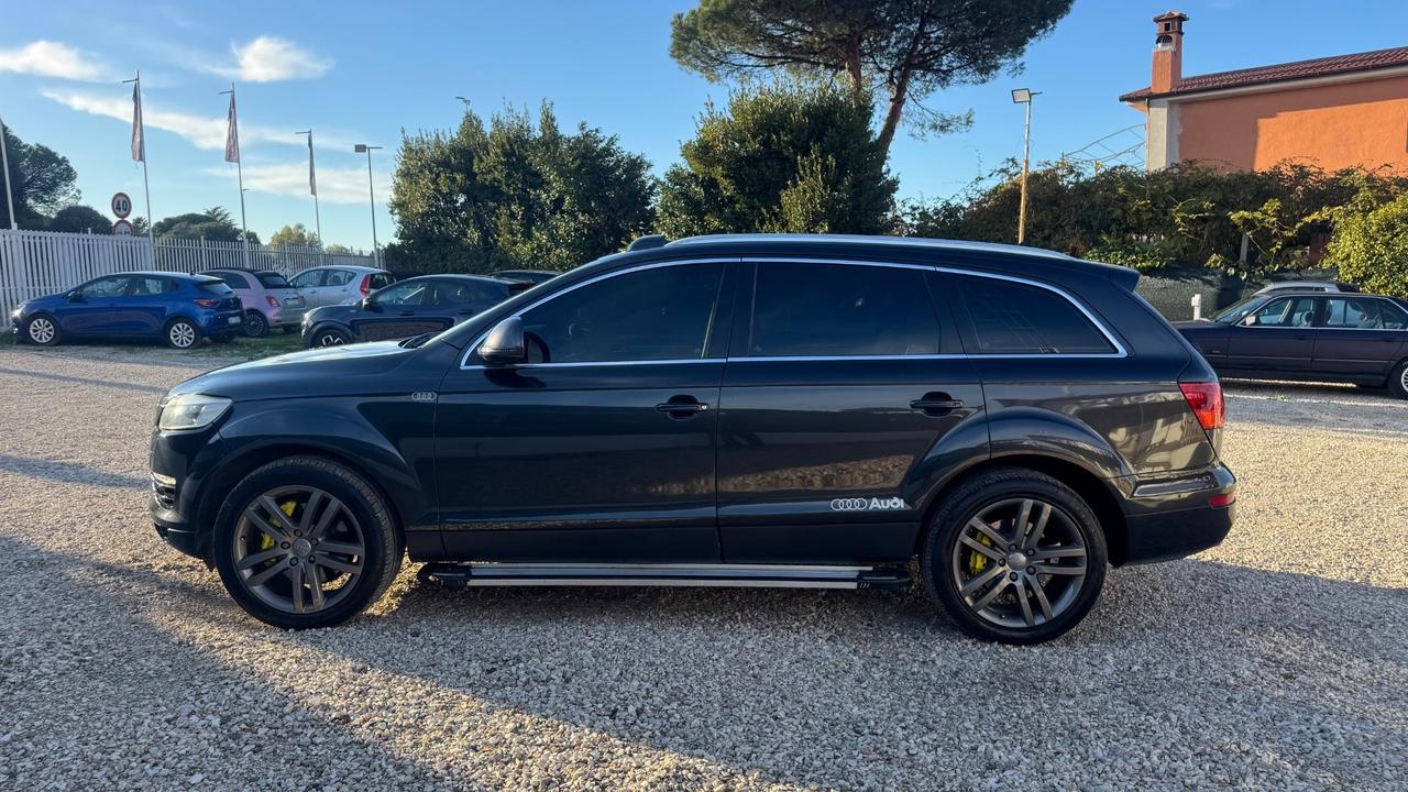 Audi Q7 3.0 V6 TDI 233CV quattro tiptronic
